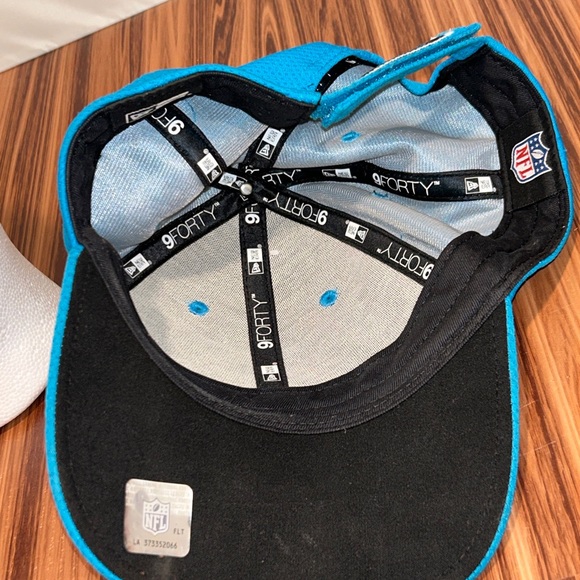 CAROLINA PANTHERS New Era 9Forty 2-Tone Blue & Black Strapback NFL Hat - Picture 5 of 6